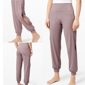 Lululemon Align Jogger 28” with Vent